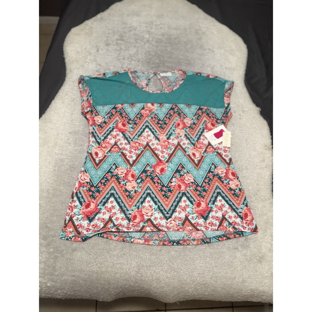 Bobbie Brooks Womens Top XL New Floral Chevron Teal Cap Sleeve Keyhole Back
